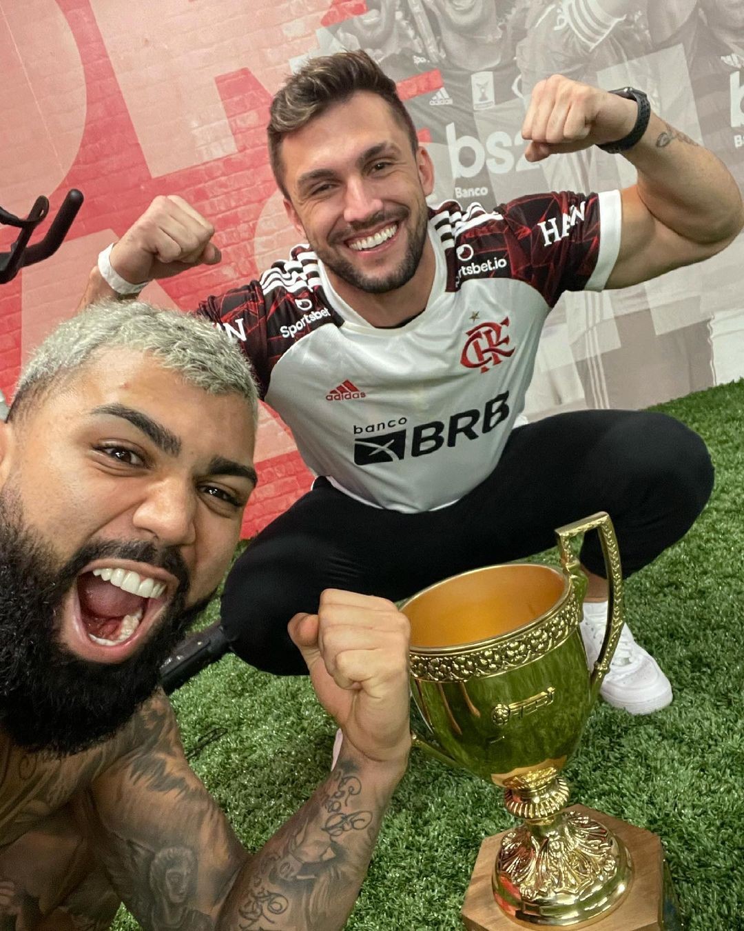 Ex-BBB é anunciado como novo jogador do Flamengo